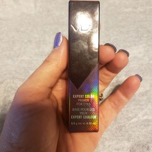 New in box VDL Expert Color Primer for Eyes AVON